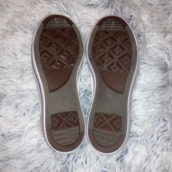 🛹Converse 10 White Low Top All-Star Shoes🛹 - Picture 10 of 11